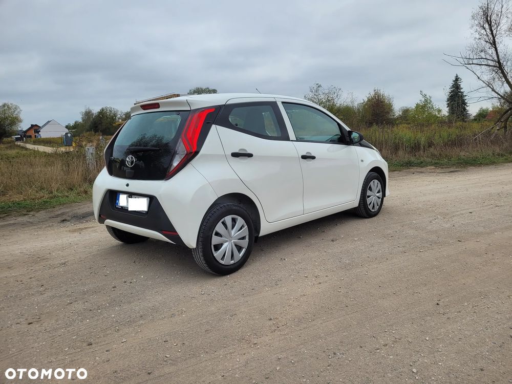 Toyota Aygo 1.0 VVT-i Color Edition - 10
