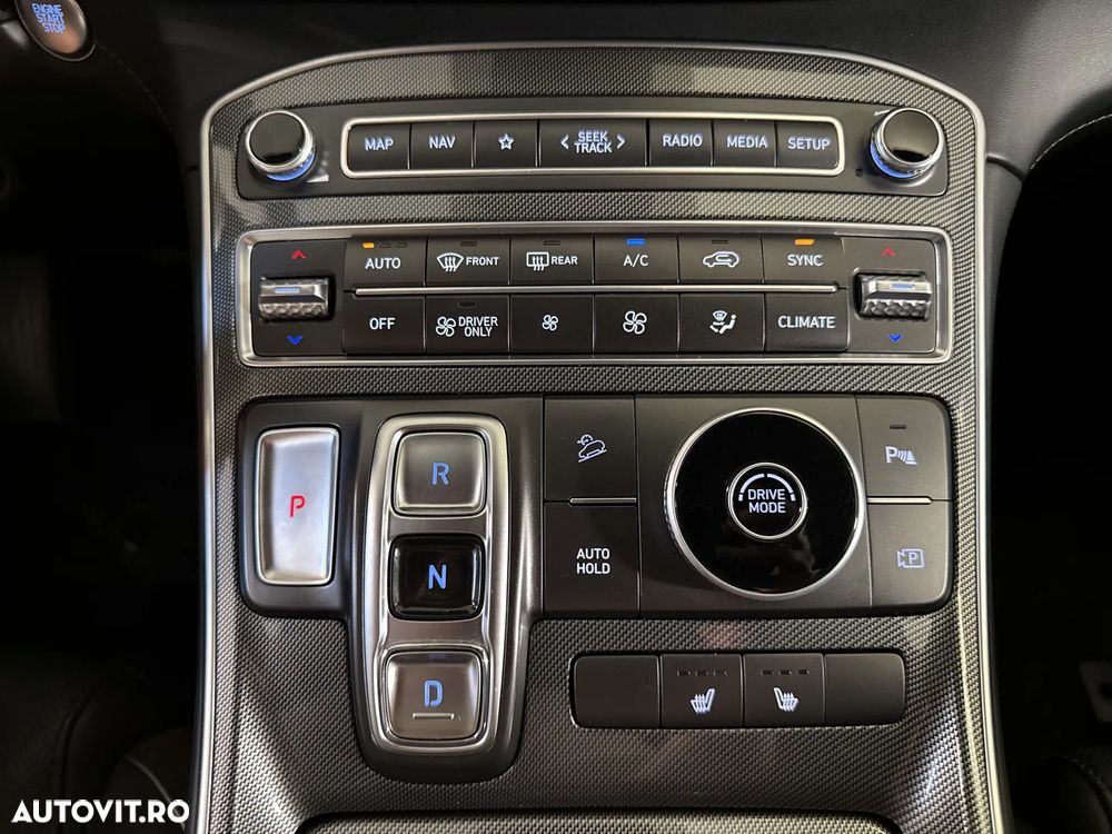 Hyundai Santa Fe - 19