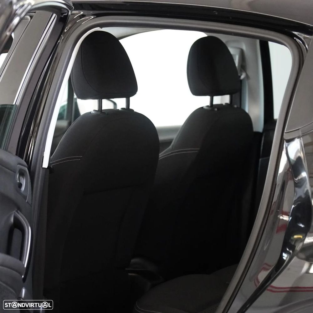 Peugeot 208 1.2 PureTech Style - 29