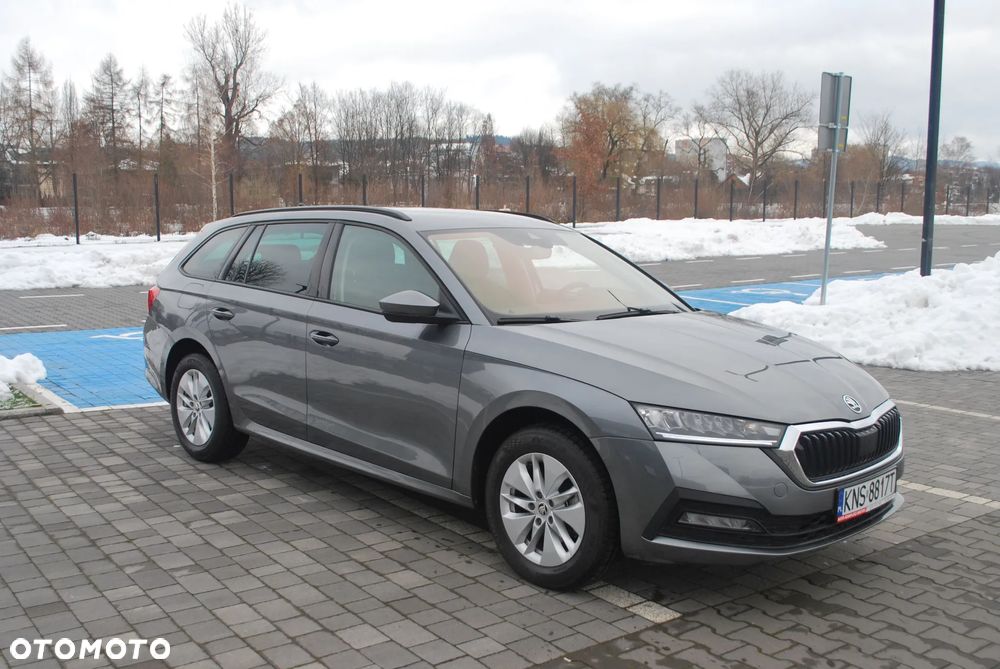 Skoda Octavia - 2