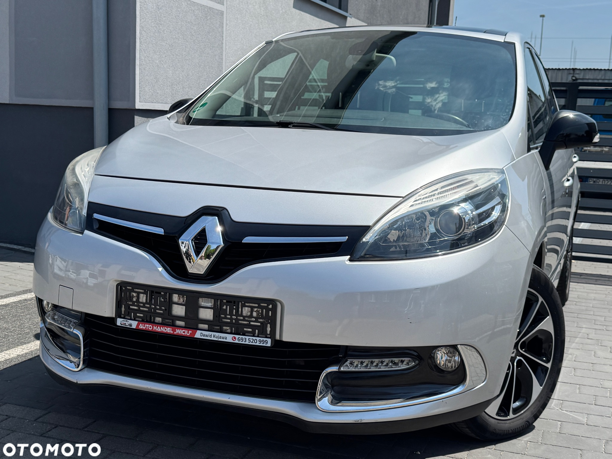 Renault Scenic 2.0 16V 140 CVT Bose Edition - 27