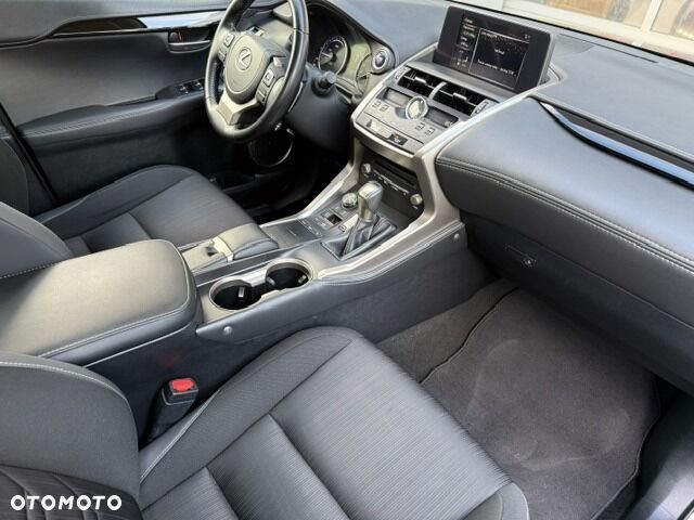 Lexus NX 300h Elegance 2WD - 7
