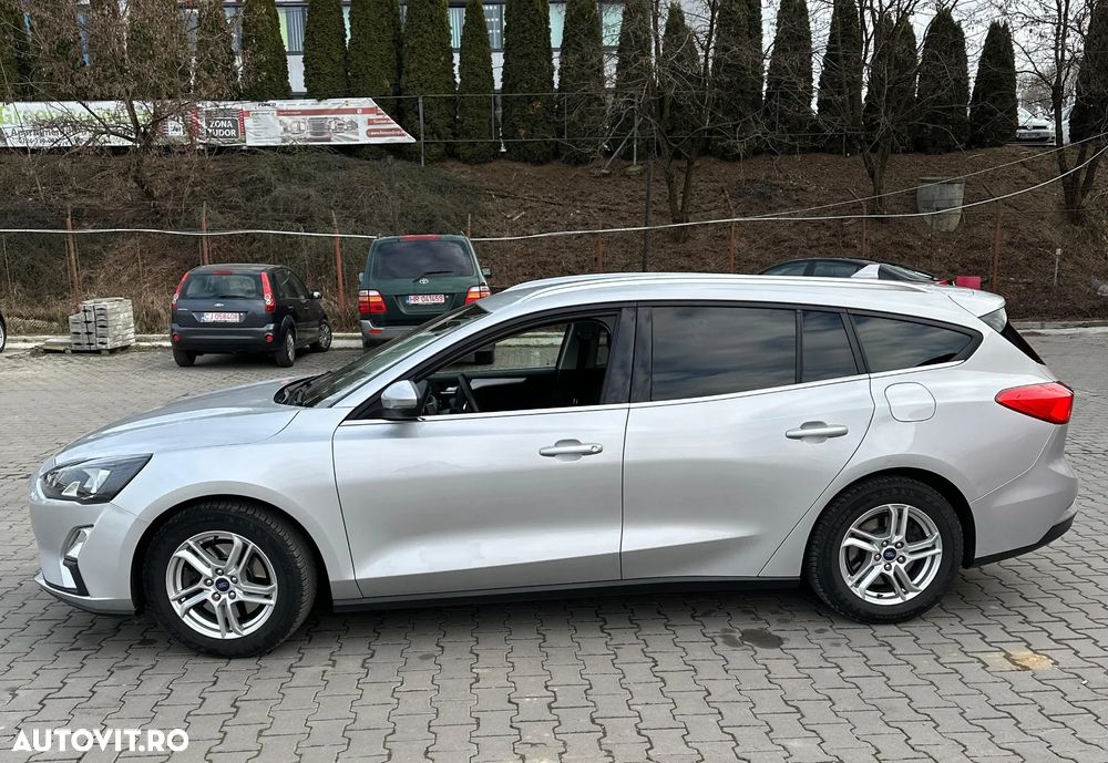 Ford Focus 1.5 EcoBlue Start-Stopp-System ACTIVE - 4