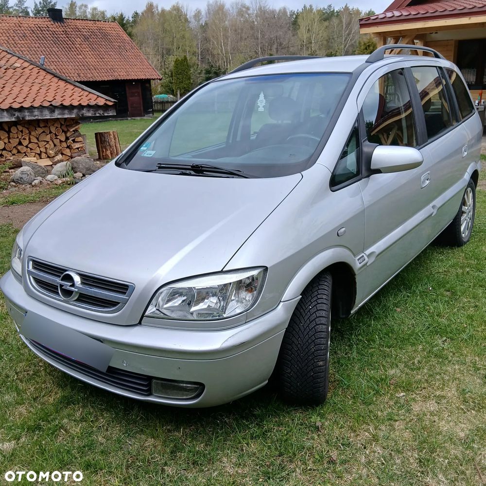 Opel Zafira 1.8 16V Elegance - 1