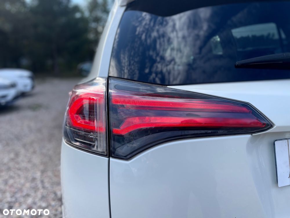 Toyota RAV4 - 32