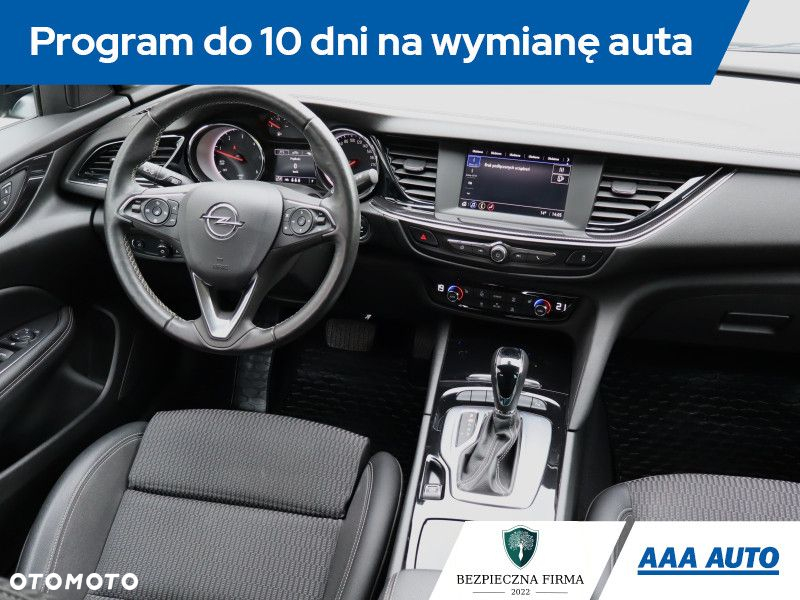 Opel Insignia - 8