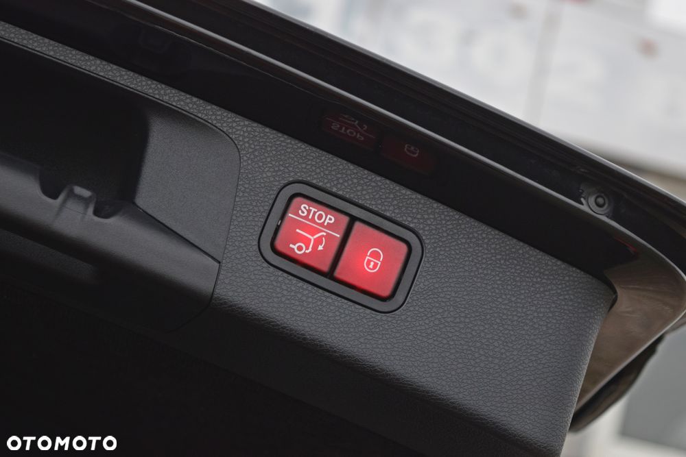 Mercedes-Benz Klasa E 200 9G-TRONIC Avantgarde - 15