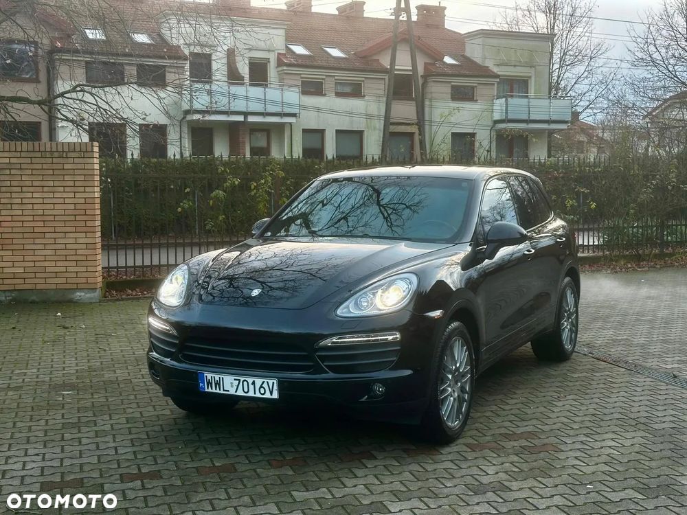 Porsche Cayenne - 2