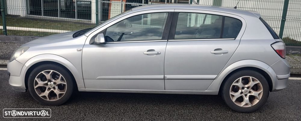 Opel Astra 1.7 CDTI Cosmo - 2