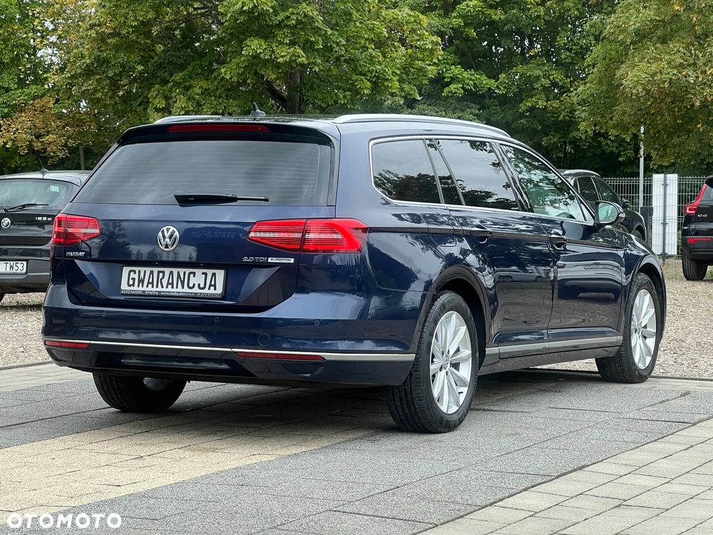 Volkswagen Passat Variant 2.0 TDI SCR DSG BlueMotion Highline - 10