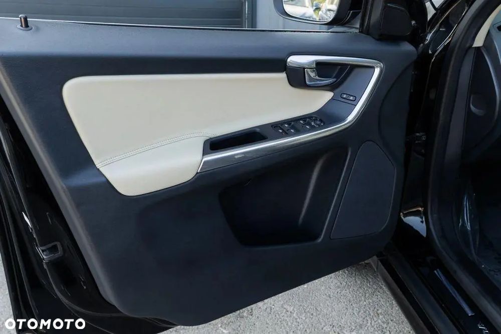 Volvo XC 60 T6 AWD Inscription - 6