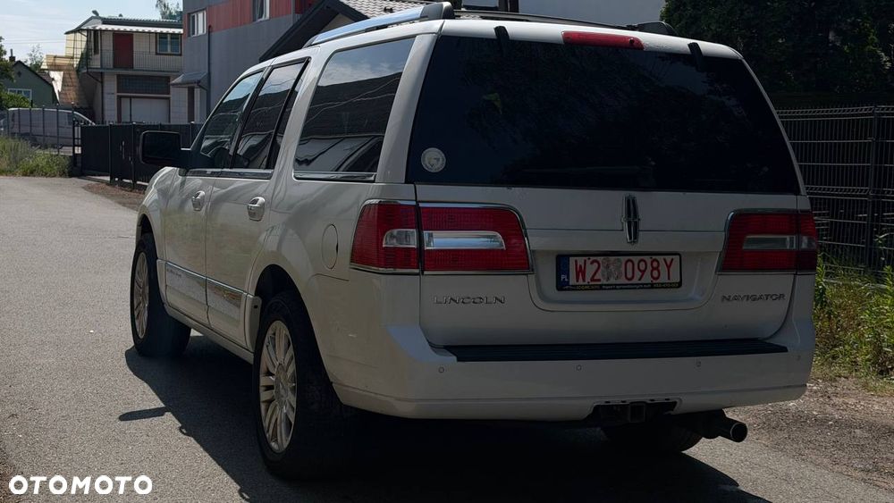 Lincoln Navigator 5.4 4x2 - 6