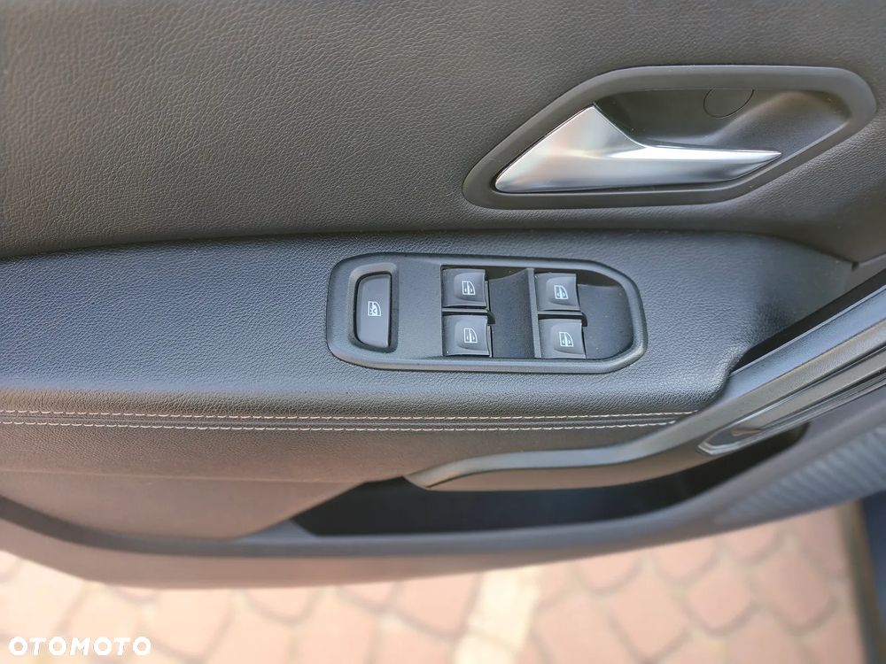 Dacia Duster 1.0 TCe Prestige - 18