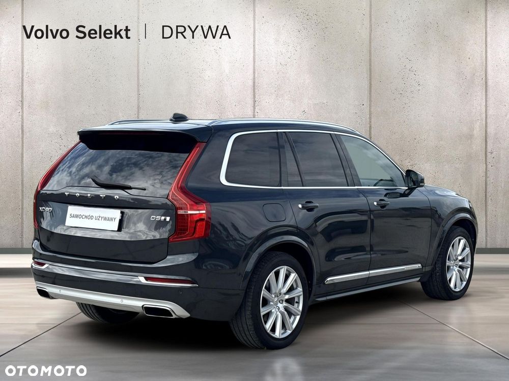 Volvo XC 90 - 6