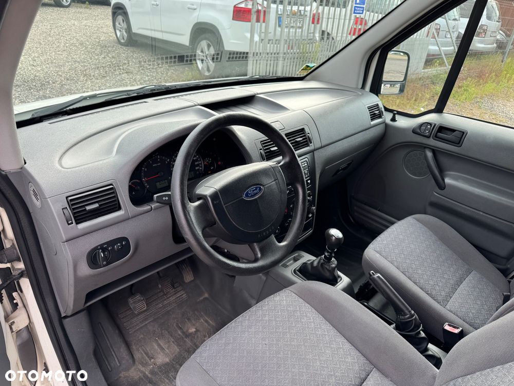 Ford Transit Connect - 12