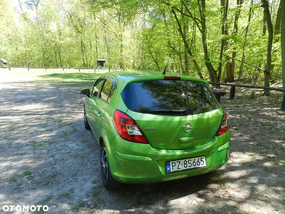 Opel Corsa - 4
