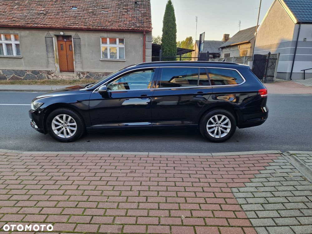 Volkswagen Passat 2.0 TDI (BlueMotion Technology) Comfortline - 4