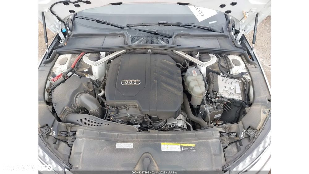 Audi A4 Limousine - 13