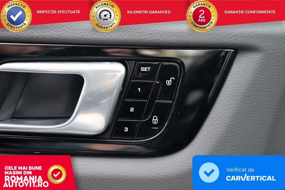 Porsche Cayenne - 24