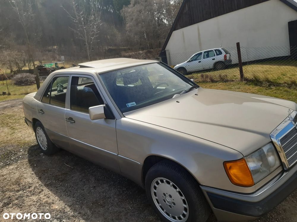 Mercedes-Benz W124 (1984-1993) - 2