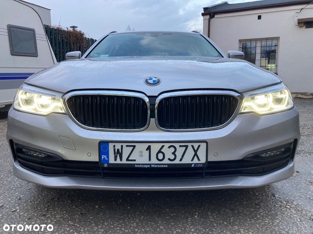 BMW Seria 5 520d Sport Line - 14