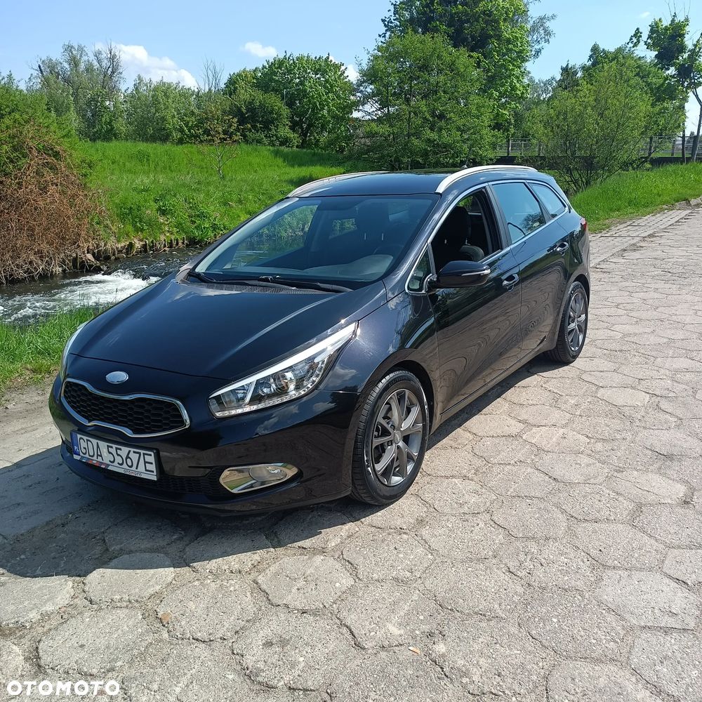 Kia Ceed - 1