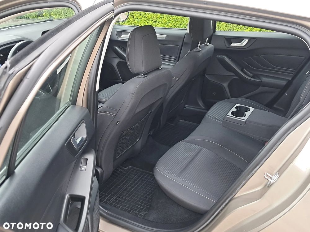 Ford Focus SW 1.5 EcoBlue S&S TITANIUM - 21