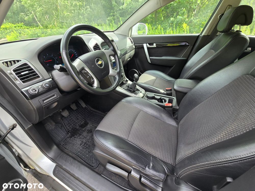 Chevrolet Captiva 2.2 D LT FWD - 16