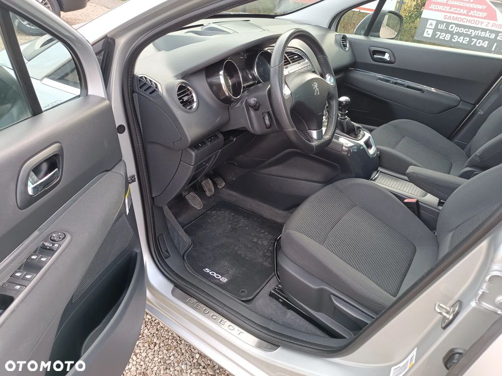 Peugeot 5008 1.6 HDi Access 7os - 25