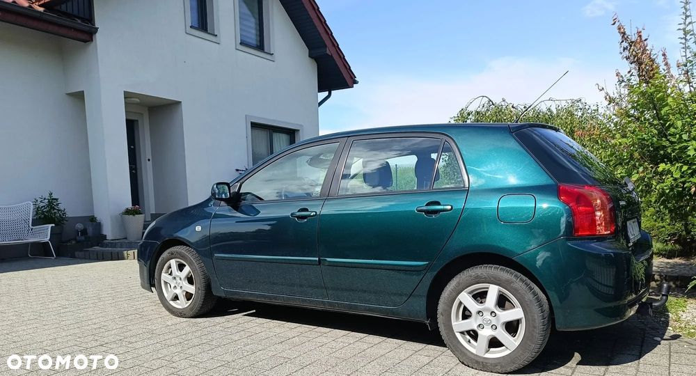 Toyota Corolla 1.4 D-4D Terra MM - 3