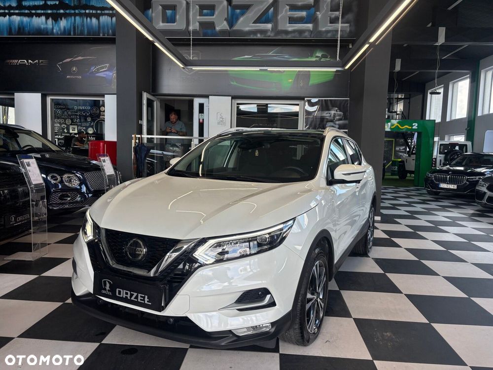Nissan Qashqai - 1