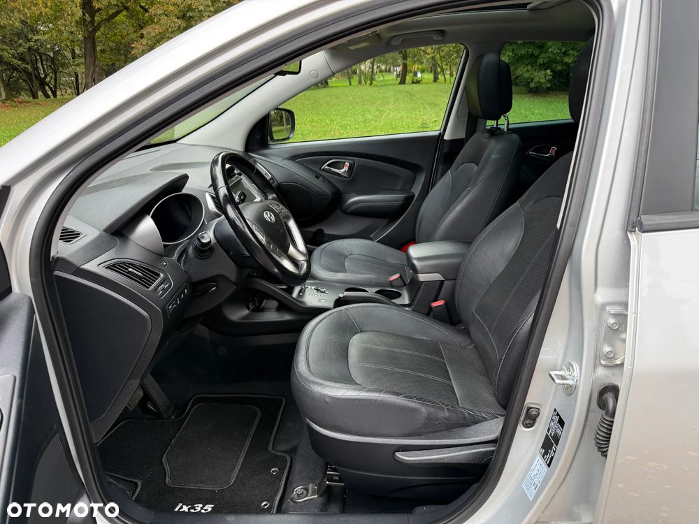 Hyundai ix35 2.0 CRDi 4WD Automatik Premium - 16