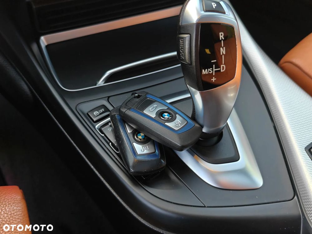 BMW Seria 1 118i Edition M Sport Shadow - 20