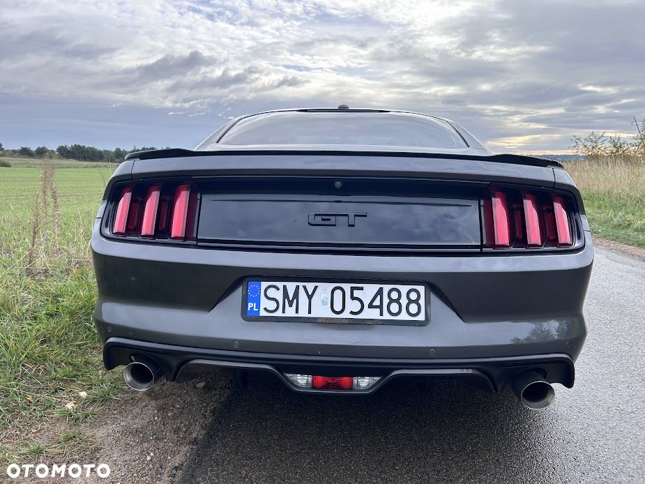 Ford Mustang 5.0 V8 GT - 26