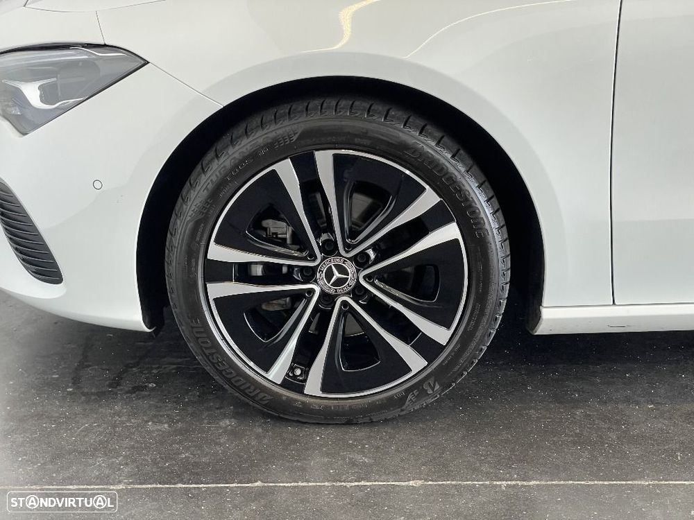 Mercedes-Benz CLA 180 - 5