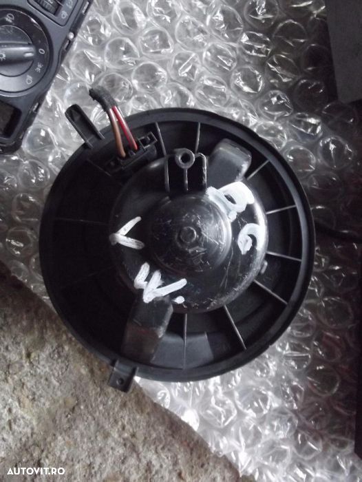 Motoras aeroterma VW Passat B6 rezistenta trepte dezmembrez Passat B6 - 1