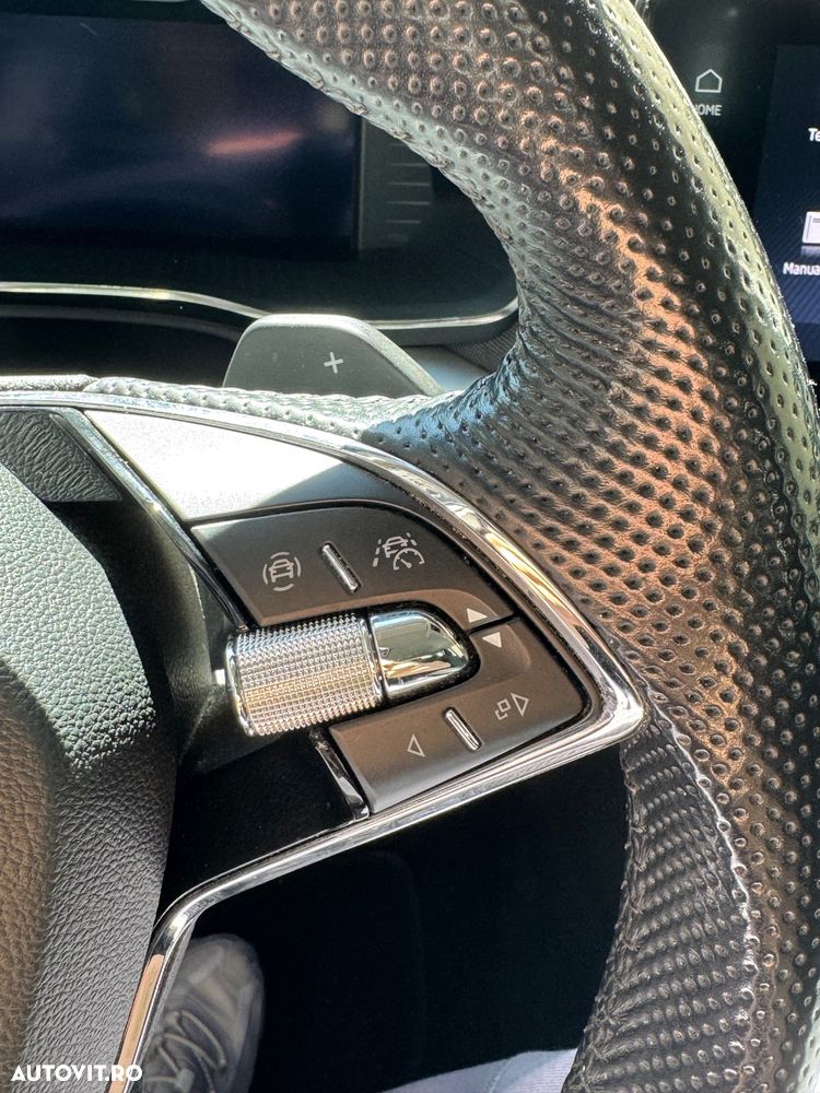 Skoda Octavia 2.0 TDI 4X4 DSG Ambition - 9