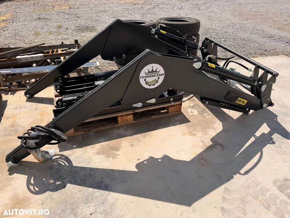 Terraking Incarcator frontal 700KG pentru UTB650 - 4