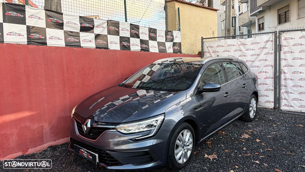 Renault Mégane Sport Tourer - 2