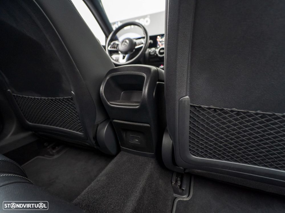 Mercedes-Benz A 250 e Style Plus - 38