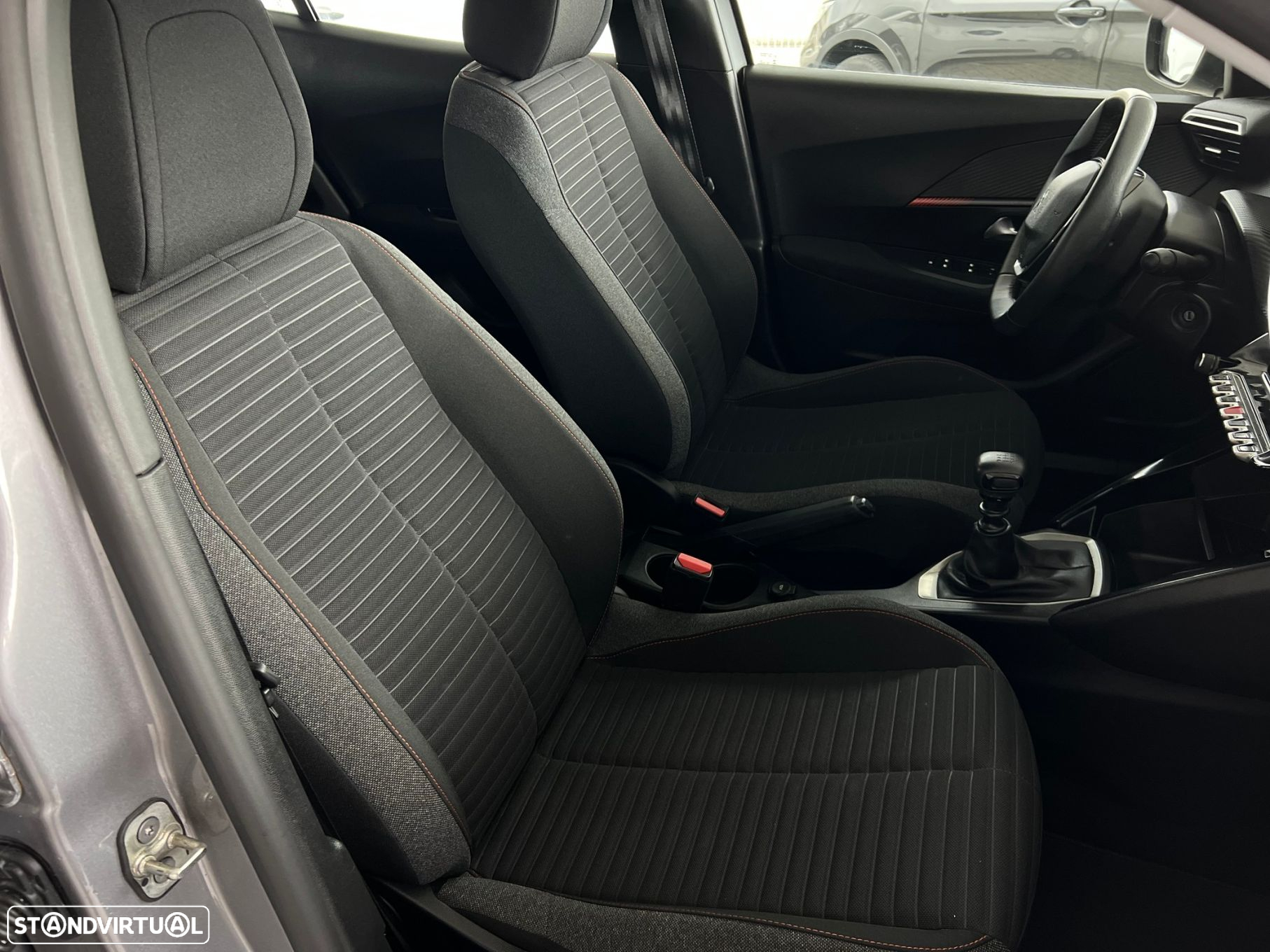 Peugeot 2008 1.5 BlueHDi Active Pack - 23