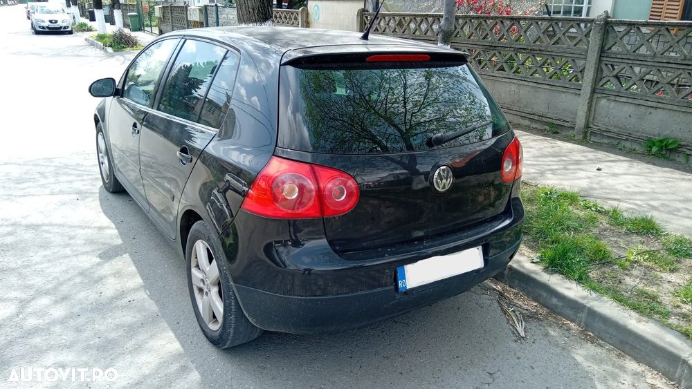 Volkswagen Golf 1.6 United - 4