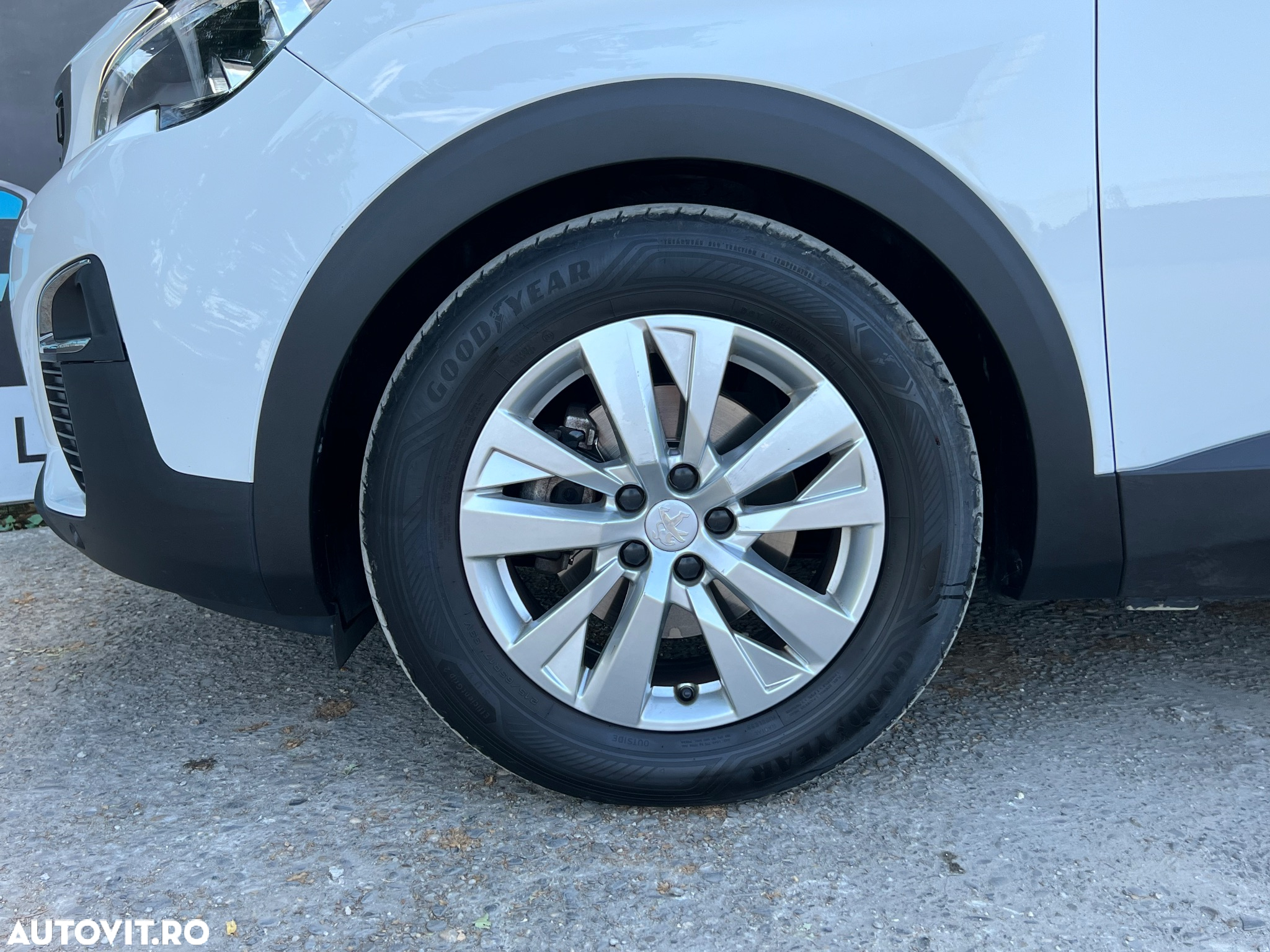 Peugeot 3008 1.5 BlueHDI 130 S&S BVM6 Active Pack - 24