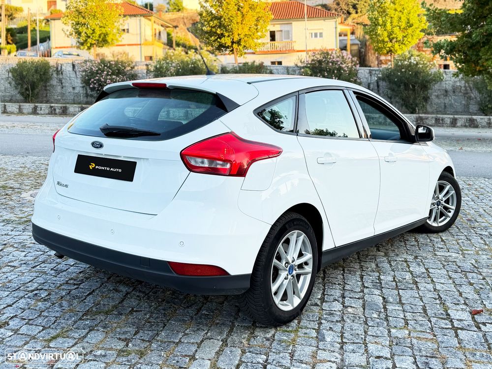 Ford Focus 1.5 TDCi Titanium - 2