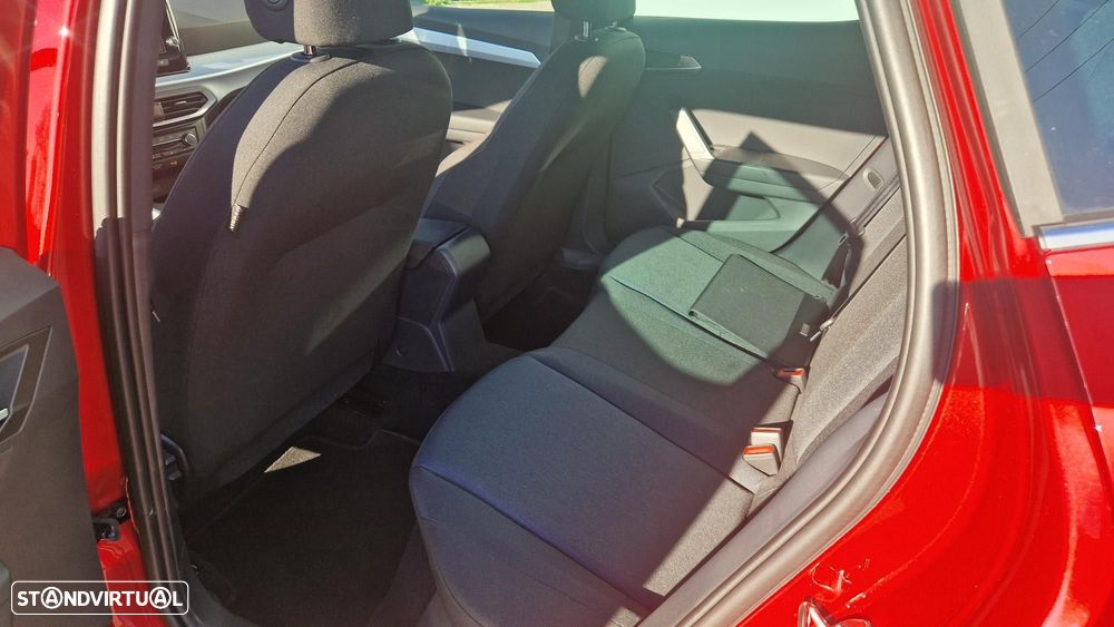 SEAT Arona 1.0 TSI FR - 11