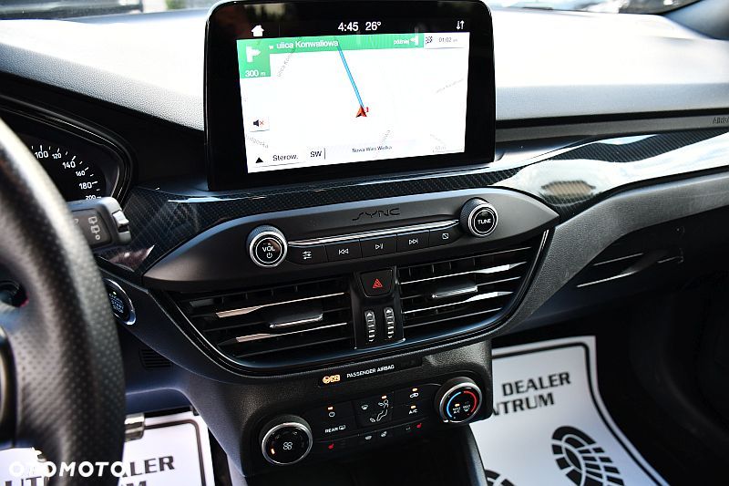 Ford Focus 1.5 EcoBlue Start-Stopp-System ST-LINE X - 13