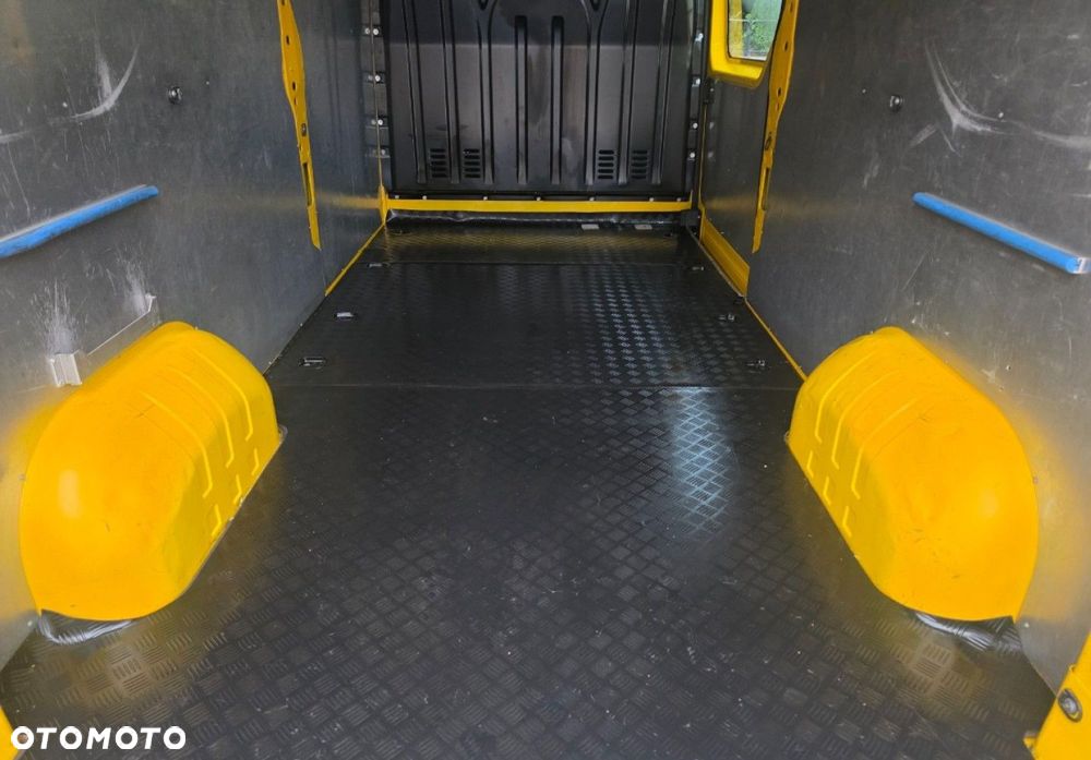 Renault Master - 29