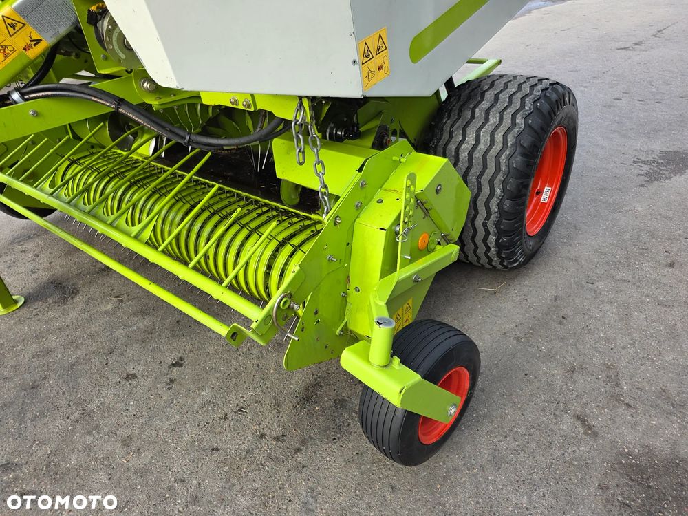 Claas Variant 260 - 21