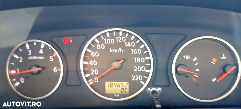 Nissan X-Trail 2.2 dCi 4x4 Comfort - 15