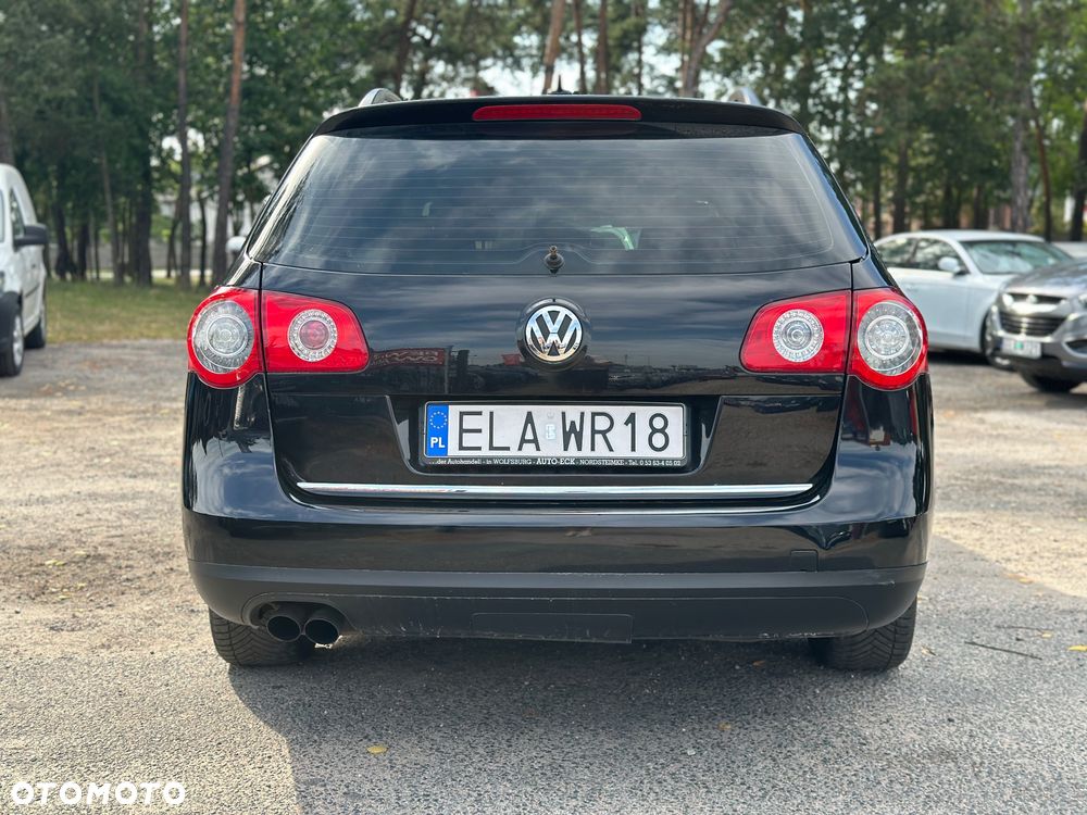 Volkswagen Passat 2.0 TDI DPF Comfortline - 9